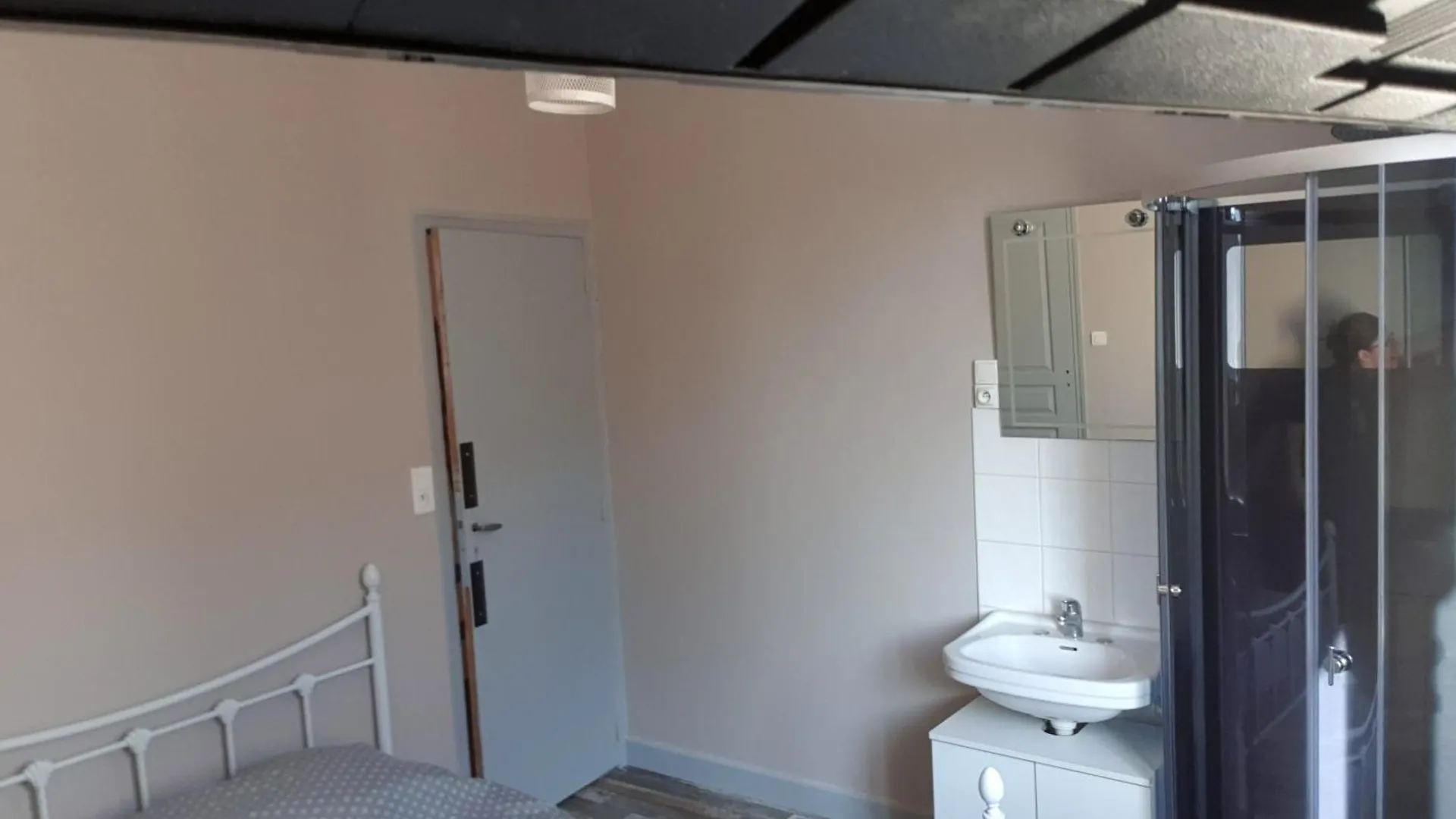 La Chambre Des Cht'Is Vayrac 0*,